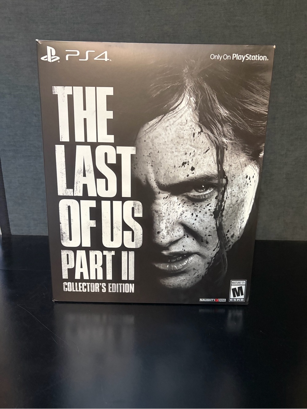 Sony The Last of Us Part II Collector's Edition Ellie Statue